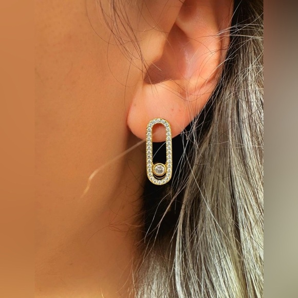 14K White Gold Geometrical Paris Inspired Link Paperclip Diamond Inlay Earrings - Picture 2 of 5